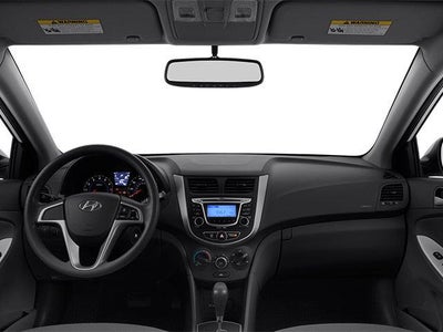 2013 Hyundai Accent SE