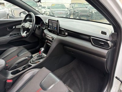 2019 Hyundai Veloster Turbo