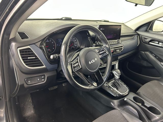 2022 Kia Seltos Nightfall