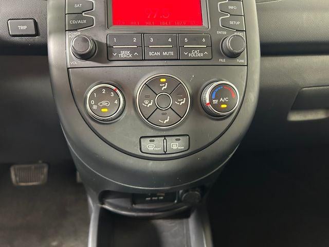2013 Kia Soul Base