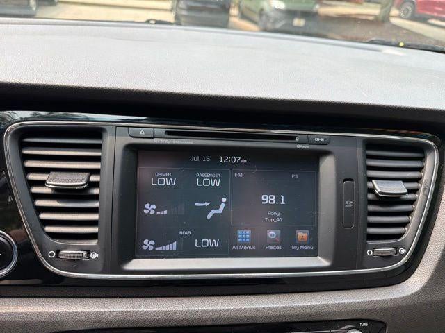2017 Kia Sedona SX