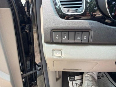 2017 Kia Sedona SX