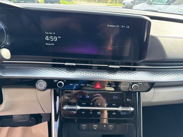 2024 Kia Carnival SX Prestige