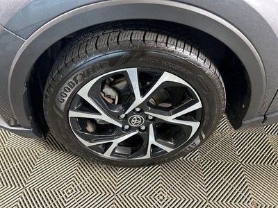 2020 Toyota C-HR XLE