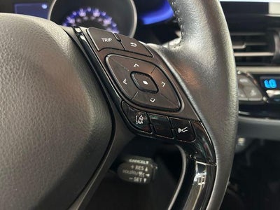2020 Toyota C-HR XLE