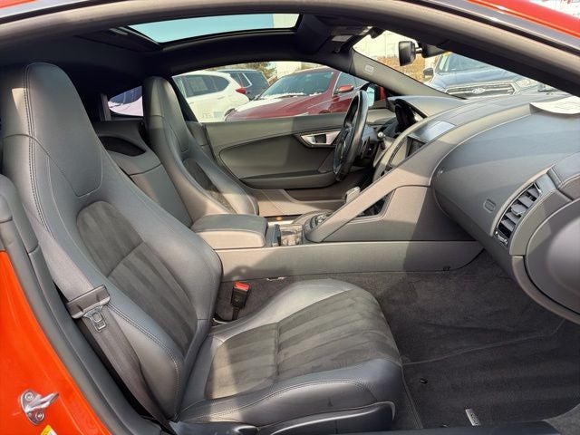 2016 Jaguar F-TYPE Base