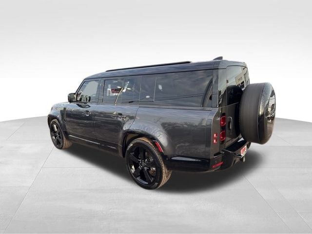 2023 Land Rover Defender 130 X-Dynamic SE