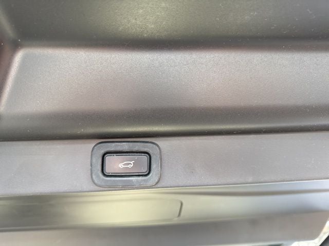 2023 Land Rover Range Rover SE LWB