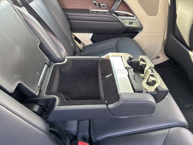 2023 Land Rover Range Rover SE LWB