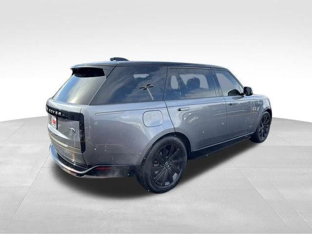 2023 Land Rover Range Rover SE LWB