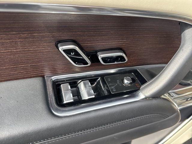 2023 Land Rover Range Rover SE LWB