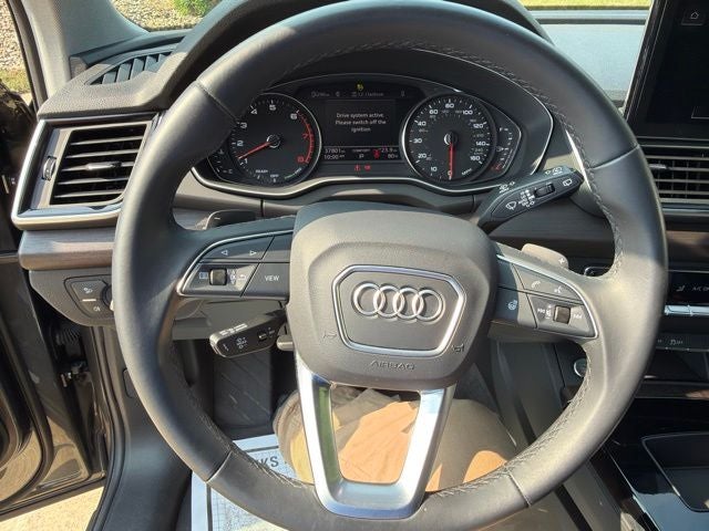 2024 Audi Q5 45 S line Premium quattro