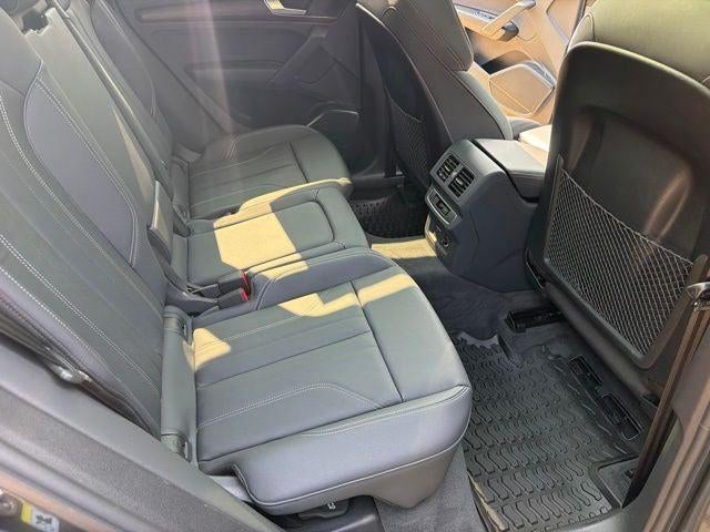 2024 Audi Q5 45 S line Premium quattro