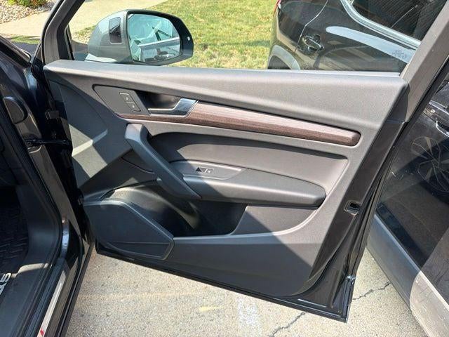2024 Audi Q5 45 S line Premium quattro