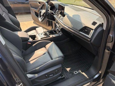 2024 Audi Q5 45 S line Premium quattro