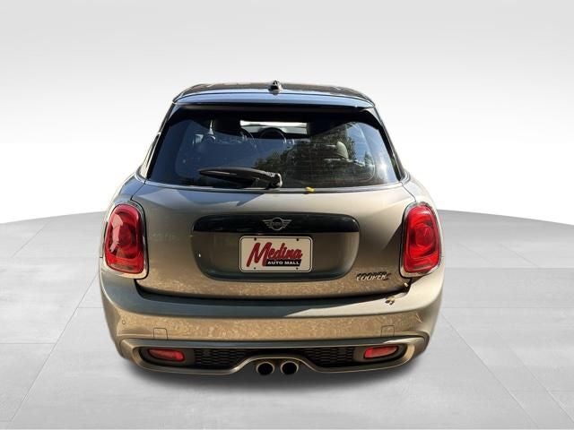 2019 MINI Cooper S Signature