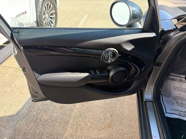 2019 MINI Cooper S Signature
