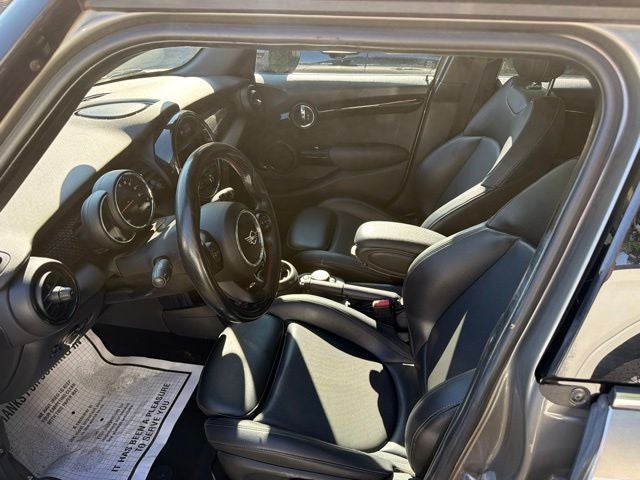 2019 MINI Cooper S Signature