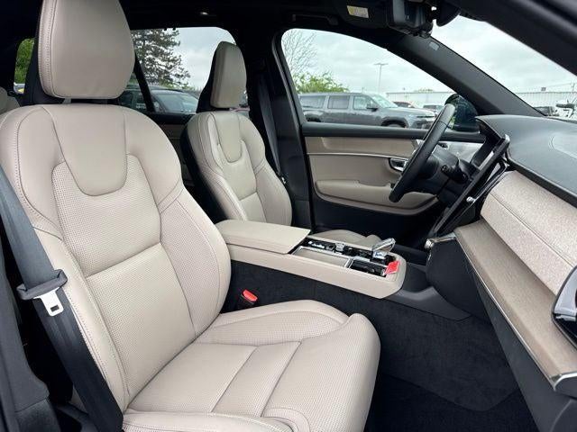 2025 Volvo XC90 B6 Ultra 2025.5