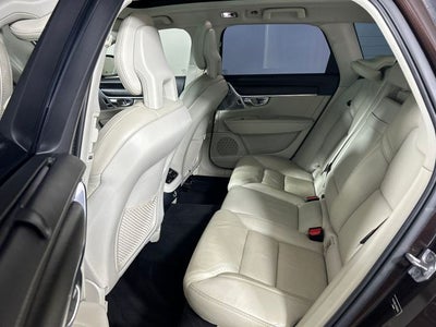 2017 Volvo V90 Cross Country T6 AWD
