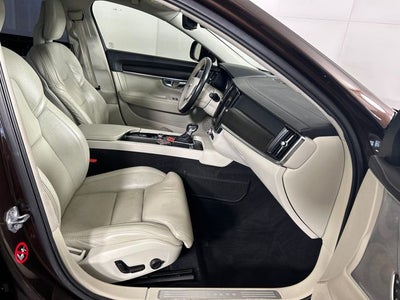 2017 Volvo V90 Cross Country T6 AWD