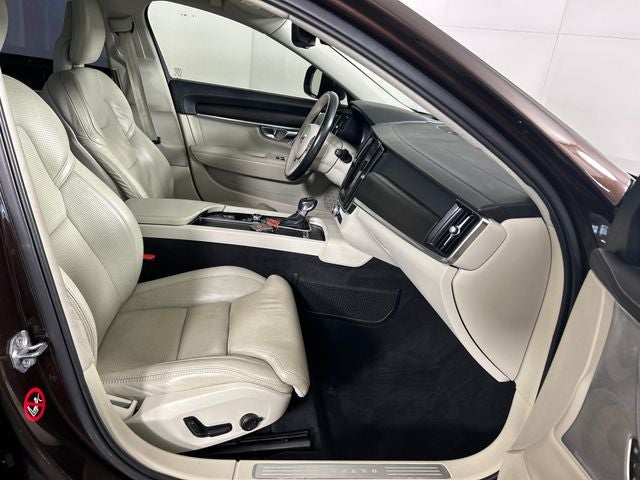 2017 Volvo V90 Cross Country T6 AWD