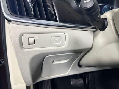 2017 Volvo V90 Cross Country T6 AWD