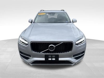 2017 Volvo XC90 T6 Momentum