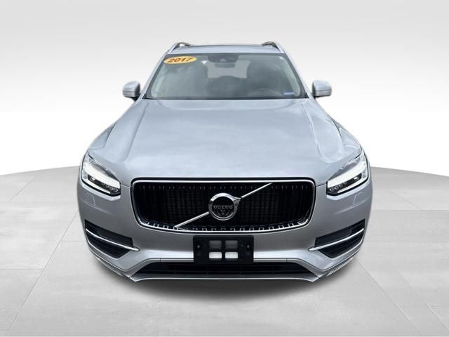 2017 Volvo XC90 T6 Momentum