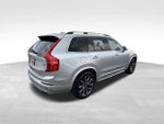 2017 Volvo XC90 T6 Momentum