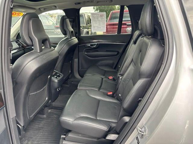 2017 Volvo XC90 T6 Momentum