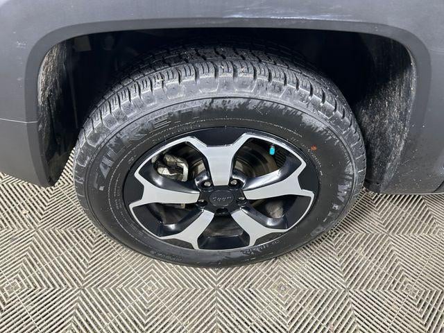 2022 Jeep Renegade Trailhawk